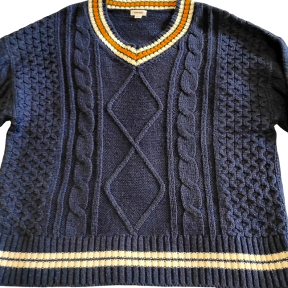 Garage | Woman's Navy Collegiate V Neck Cable Knit Yacht Club Sweater | Size XS - Picture 9 of 10